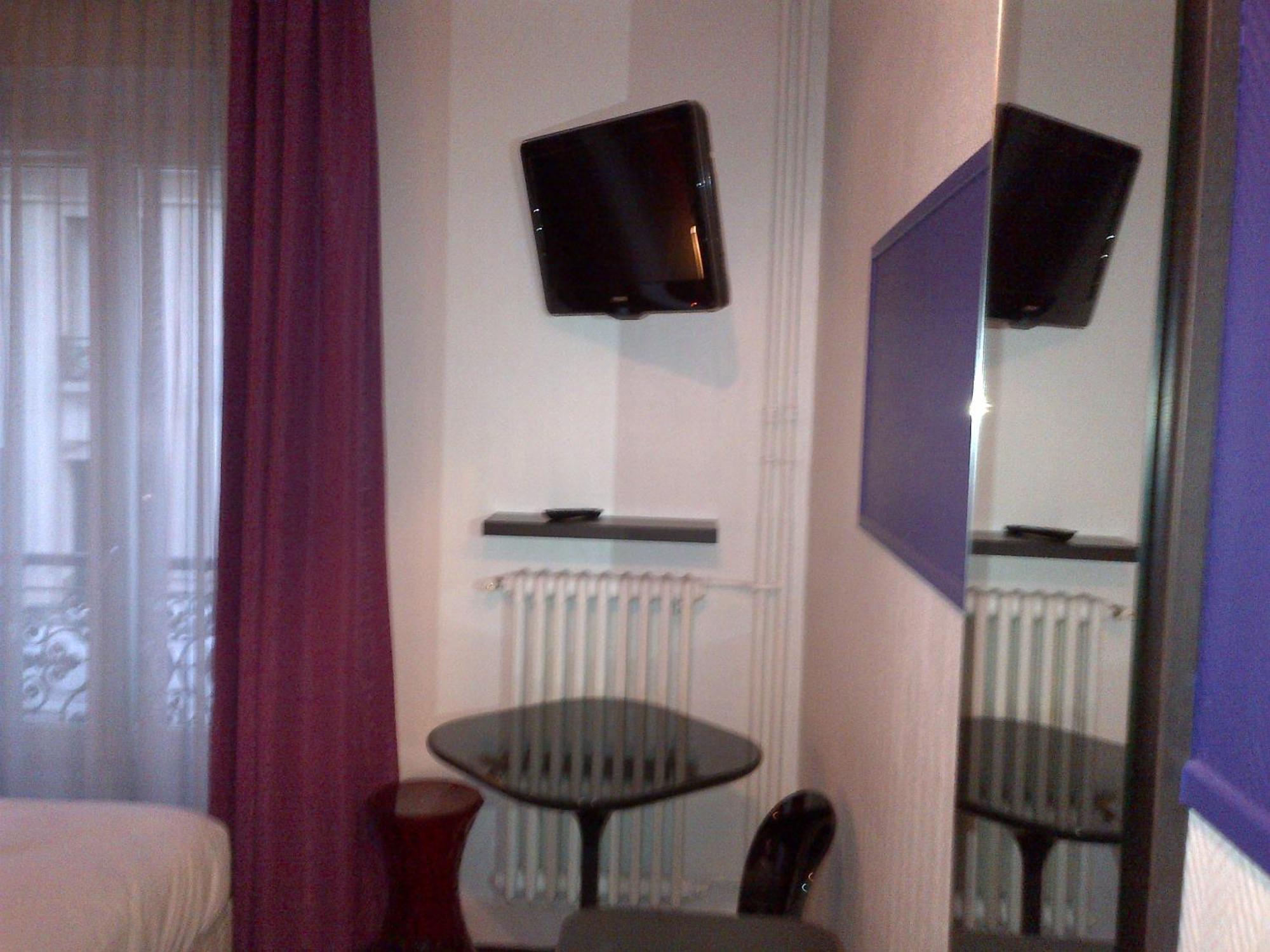 Ibis Styles Paris Pigalle Montmartre Esterno foto
