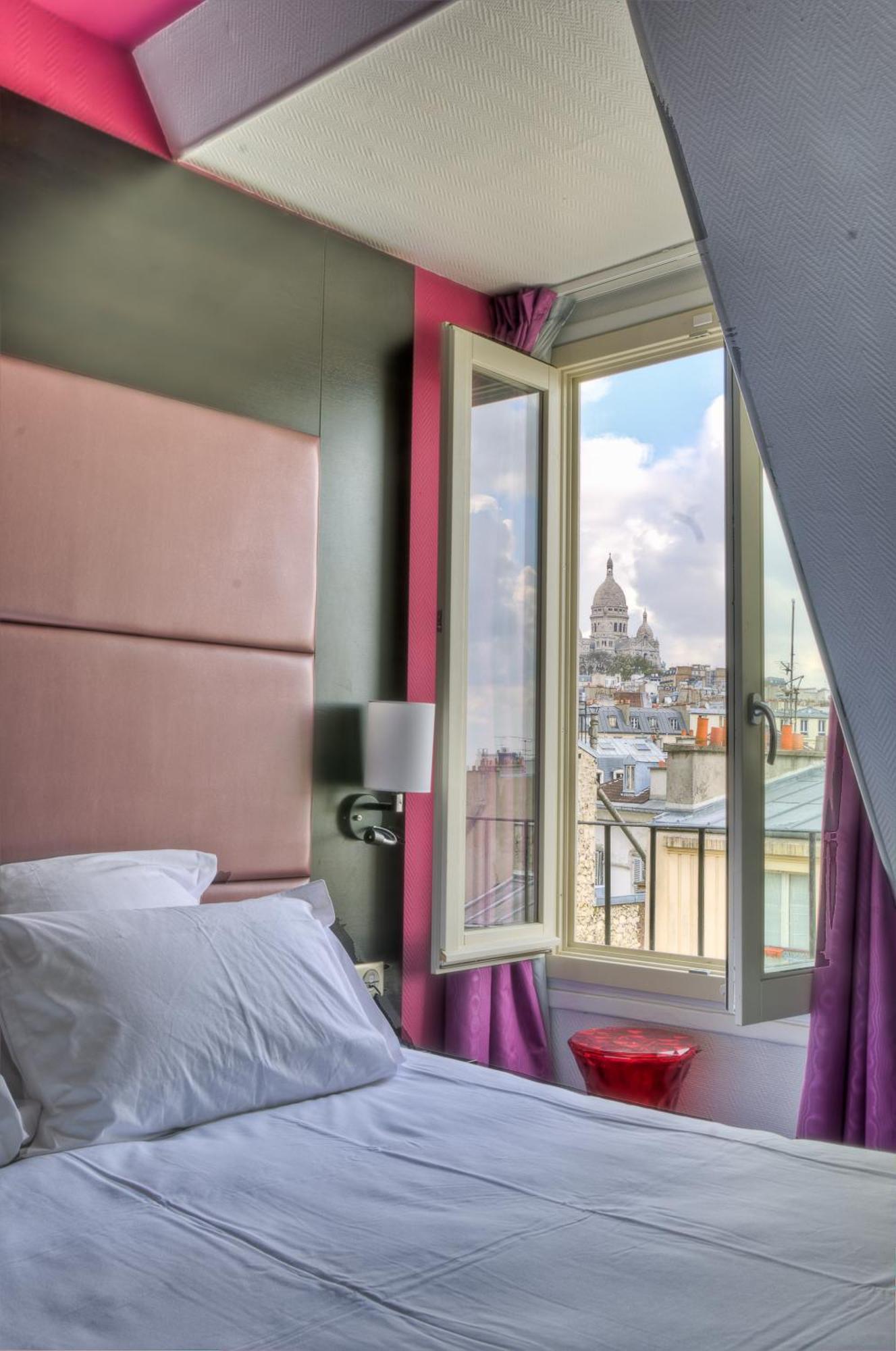 Ibis Styles Paris Pigalle Montmartre Esterno foto