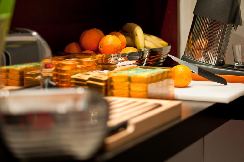 Ibis Styles Paris Pigalle Montmartre Esterno foto